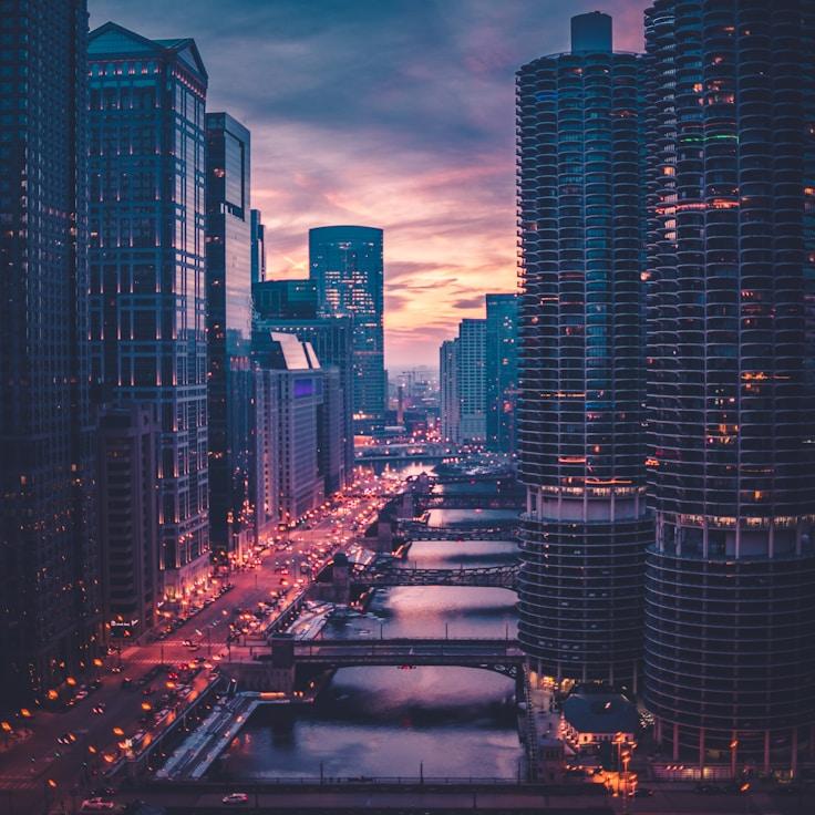 Parents evaluating schools in Italy